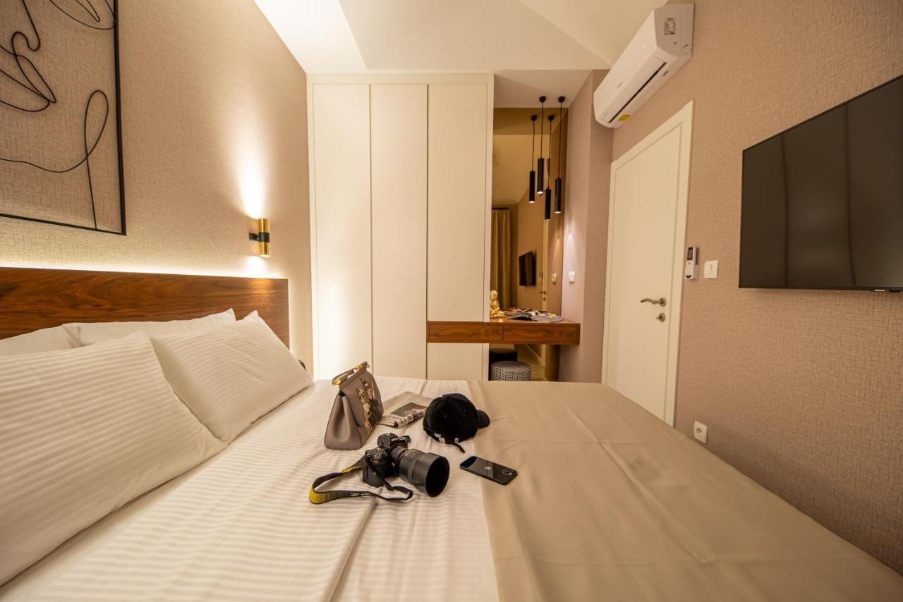Enyana Luxury Suites Kotor Ngoại thất bức ảnh