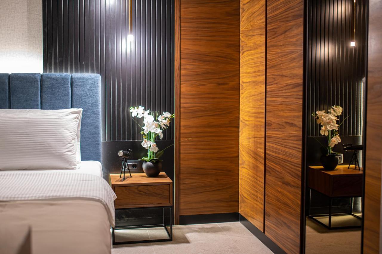 Enyana Luxury Suites Kotor Ngoại thất bức ảnh