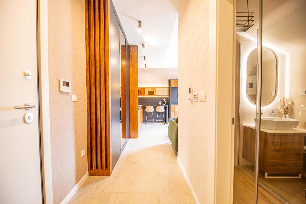 Enyana Luxury Suites Kotor Ngoại thất bức ảnh