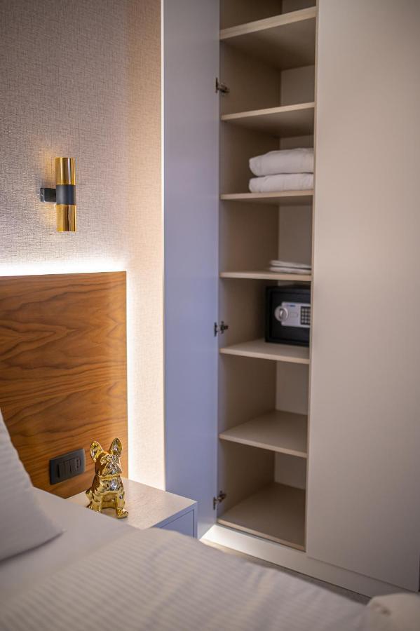 Enyana Luxury Suites Kotor Ngoại thất bức ảnh